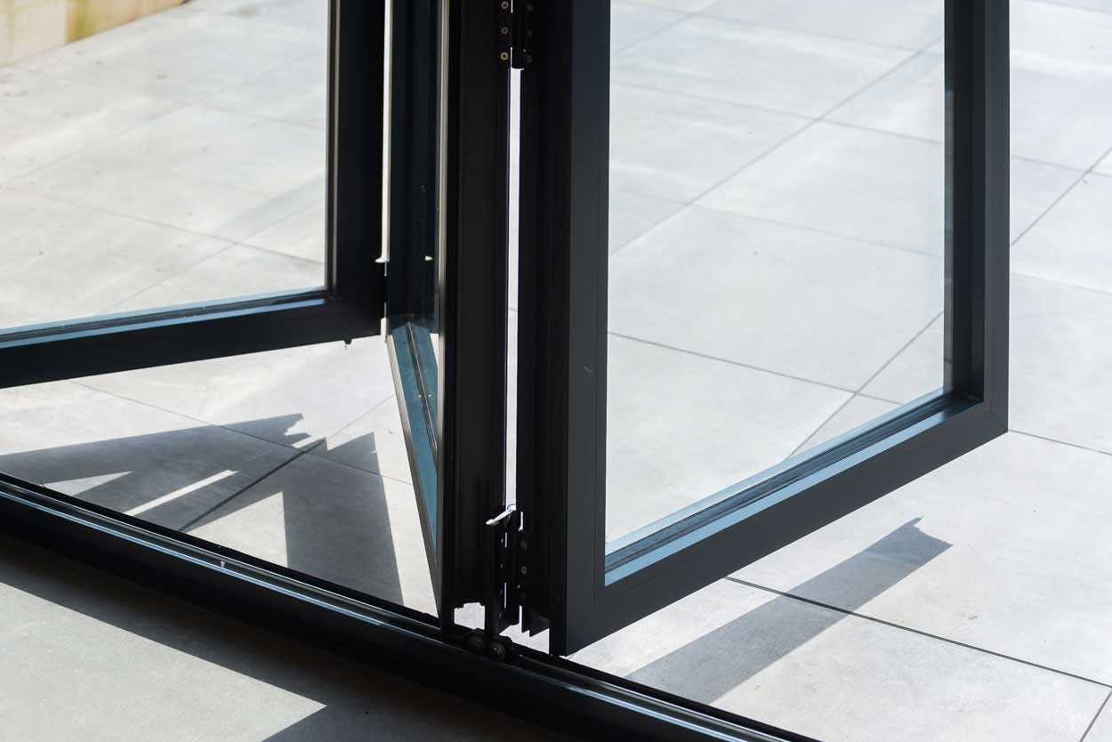 aluminium bifold doors ashingdon